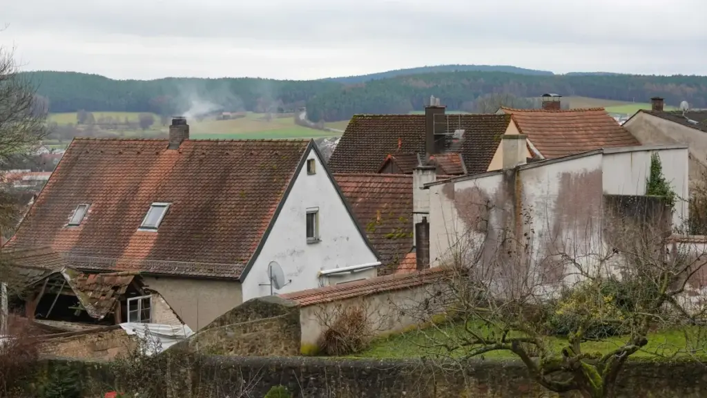 "Ici chikalipa fye uko ulebomfya ne Qatar brands pa eBay ukulya giveaways — workflows, message templates, ne risks, local tips."